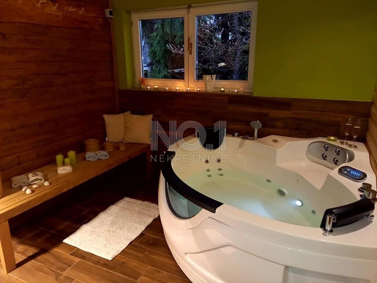 Fužine - casa con 3 appartamenti e jacuzzi, per investimento!