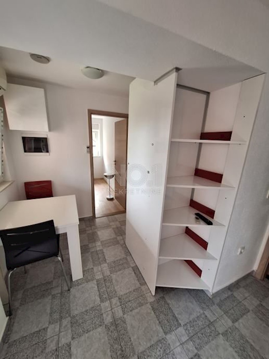 Appartamento Bulevard, Rijeka, 33,72m2