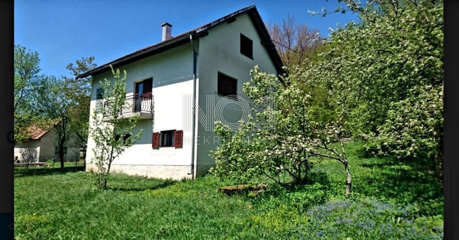 Brušane - vendita della casa nel Parco naturale del Velebit