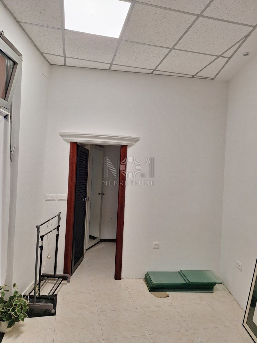 Commerciale Poreč, 20m2