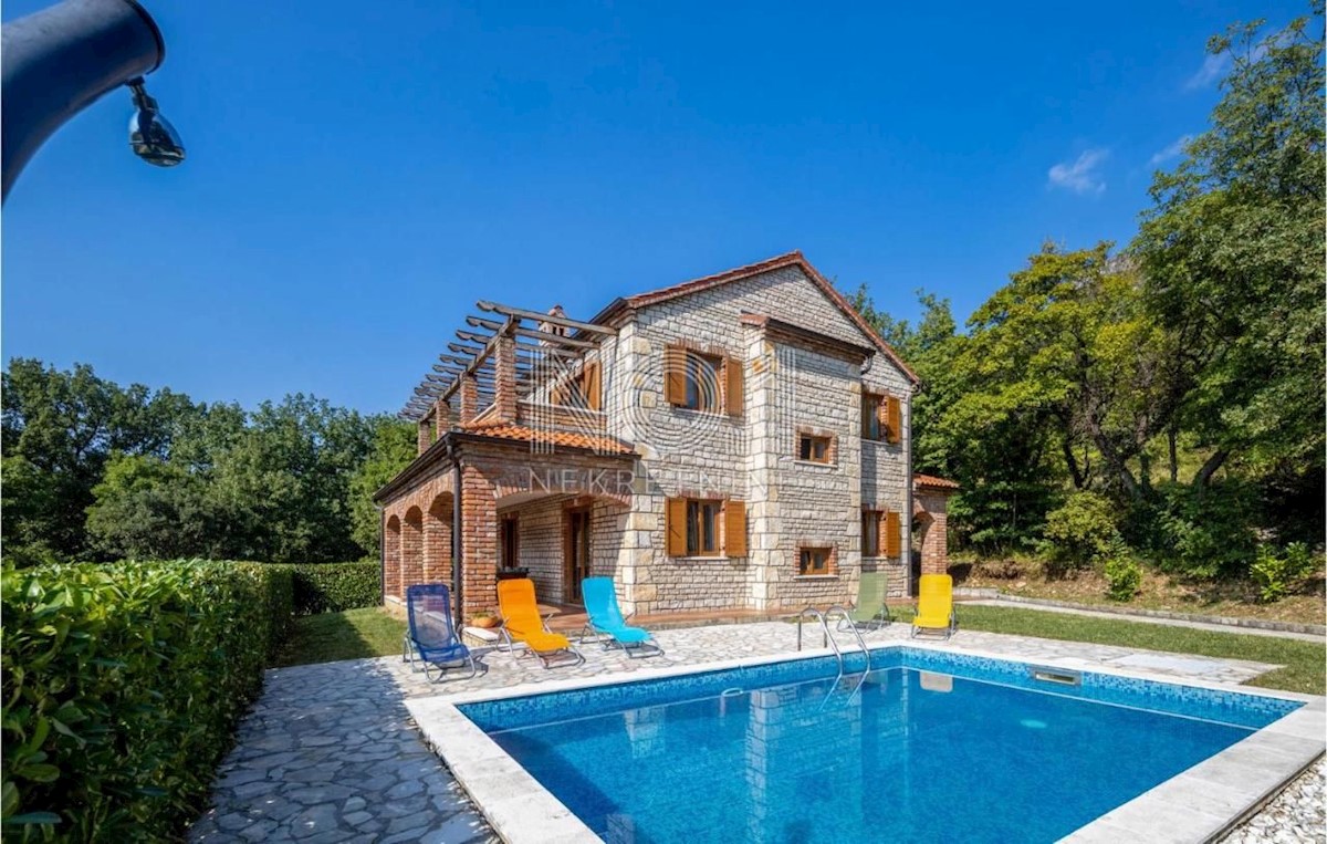 Casa Grižane-Belgrad, Vinodolska Općina, 254m2