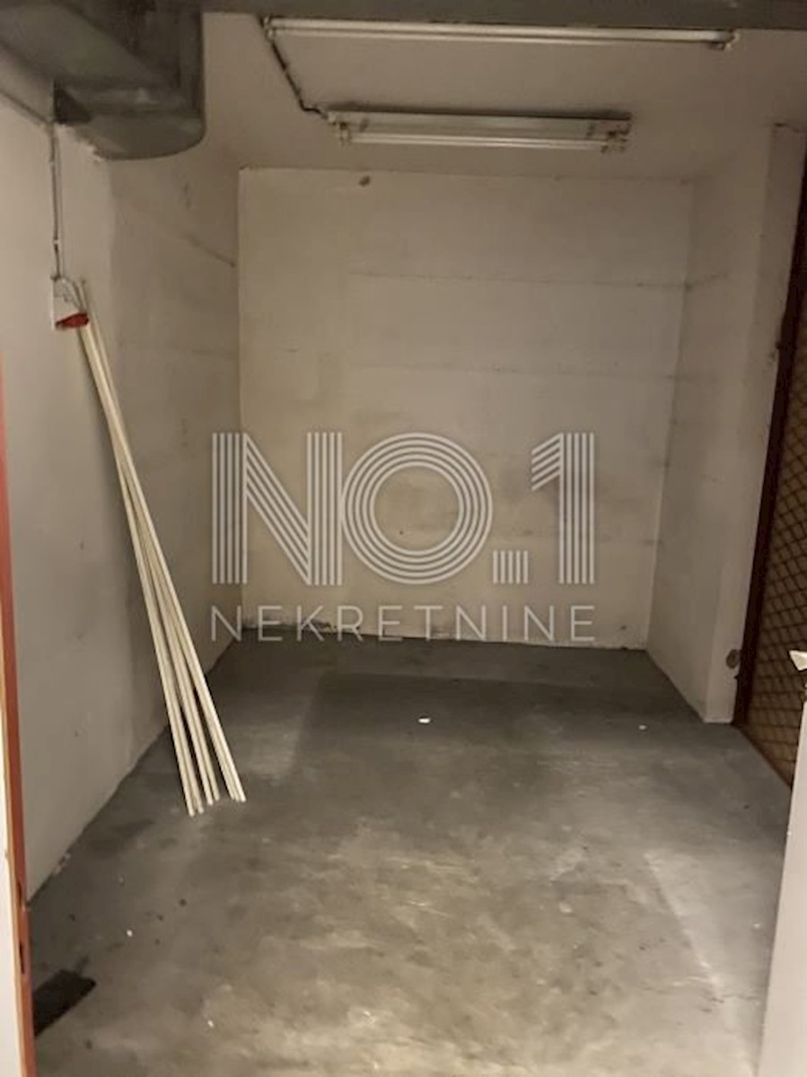 Commerciale Belveder, Rijeka, 350m2