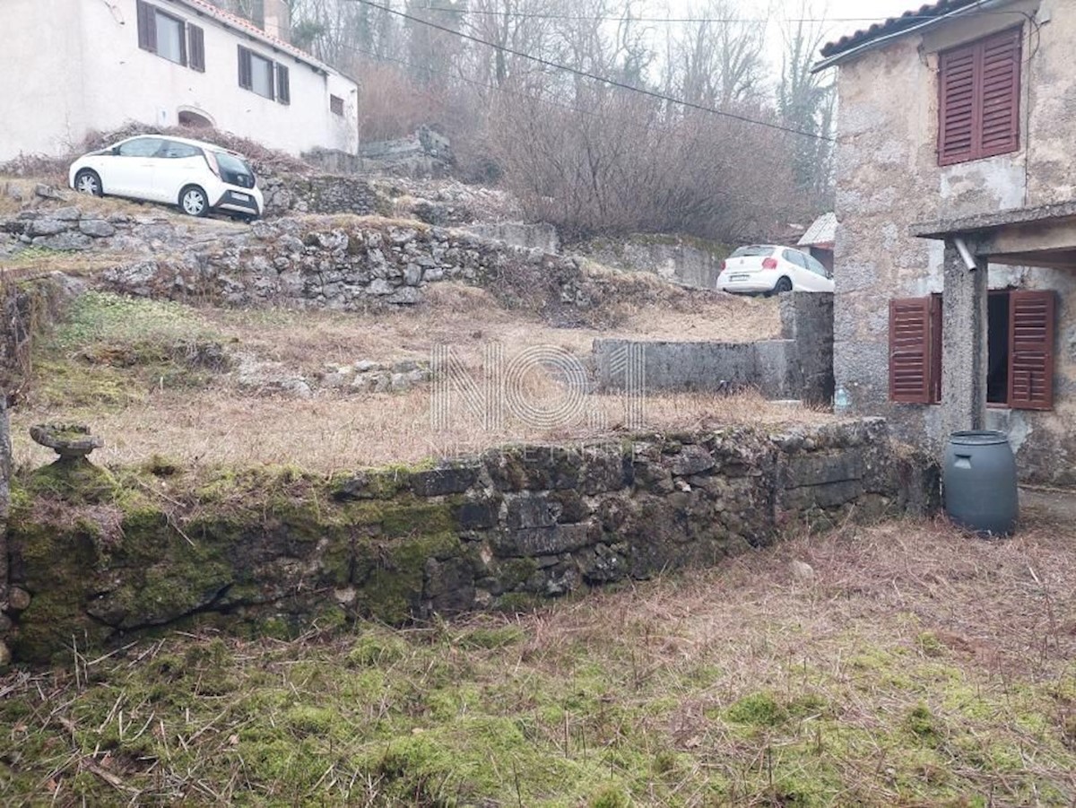 Matulji, Zvoneća– casa d'antiquariato da restaurare