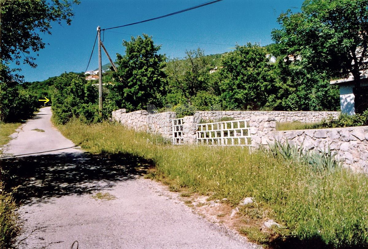 Klenovica - terreno edificabile con vista panoramica sul mare