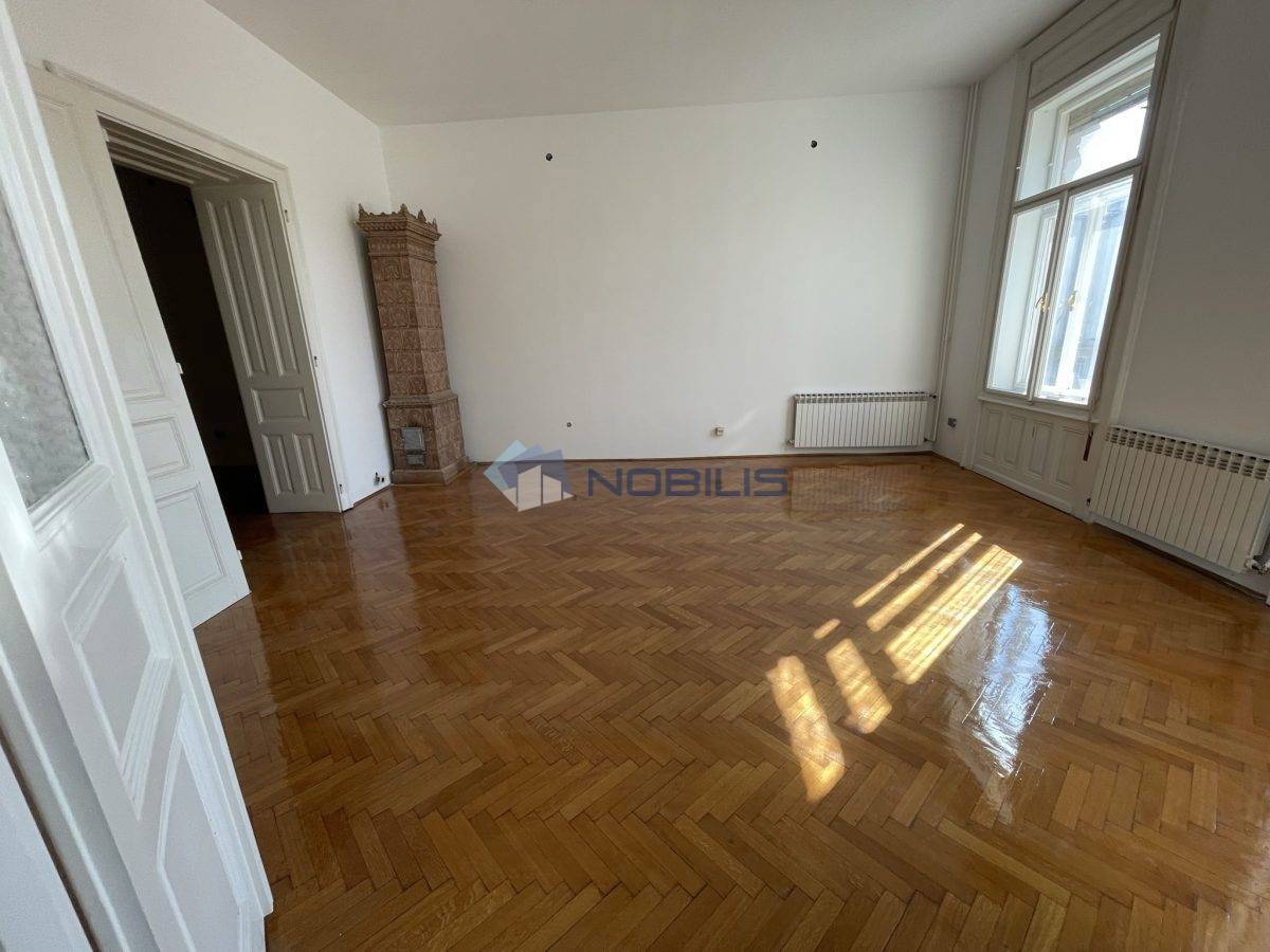 Appartamento Donji grad, Donji Grad, Trg bana Jelačića, 148,08m2