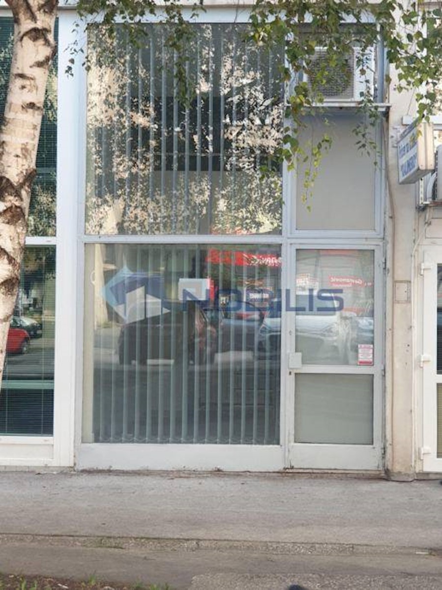 Commerciale Gajnice, Podsused - Vrapče, 29m2