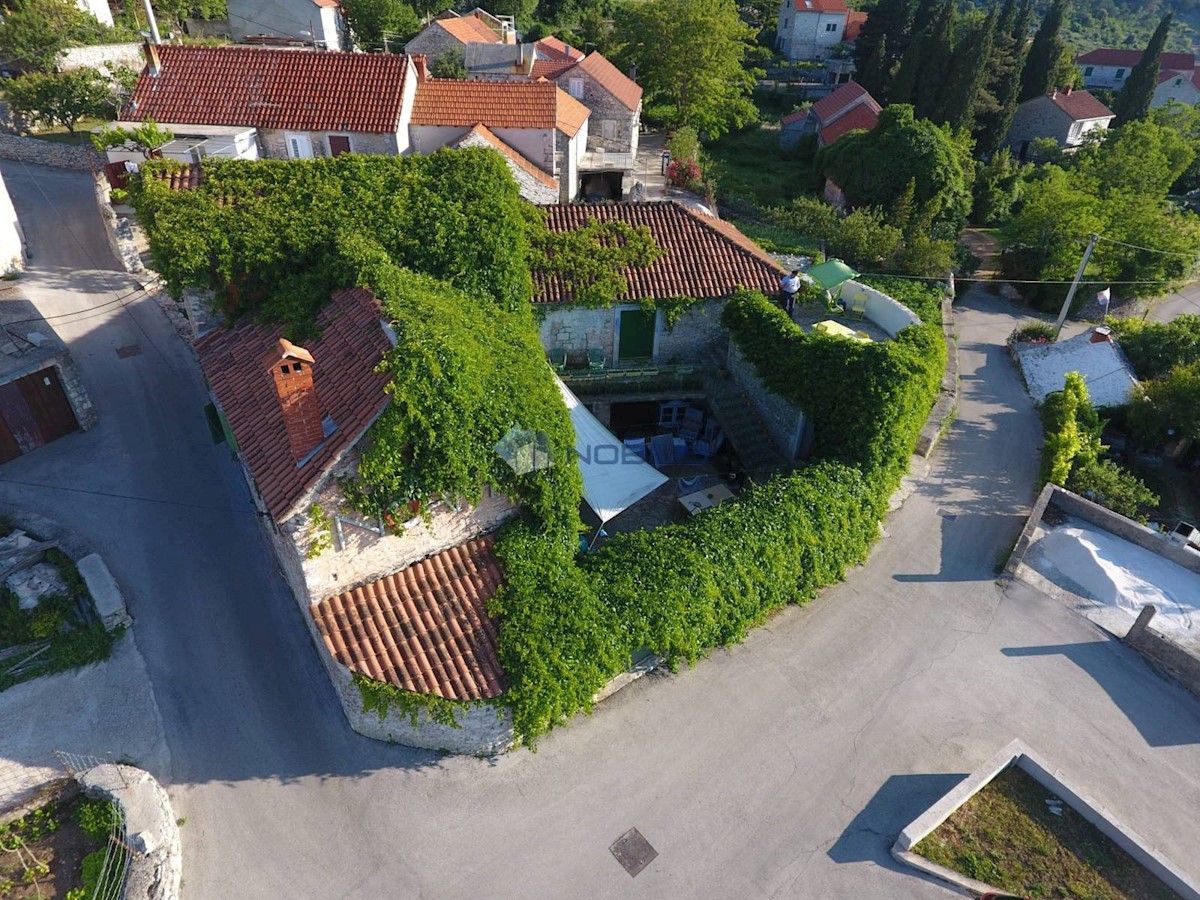 Casa Nerežišća, 500m2