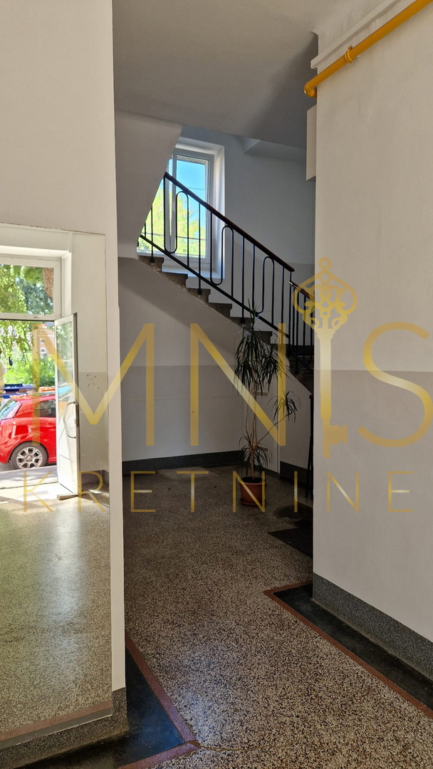 RIJEKA - CENTRO, APPARTAMENTO GOSPODSKI 74 m²