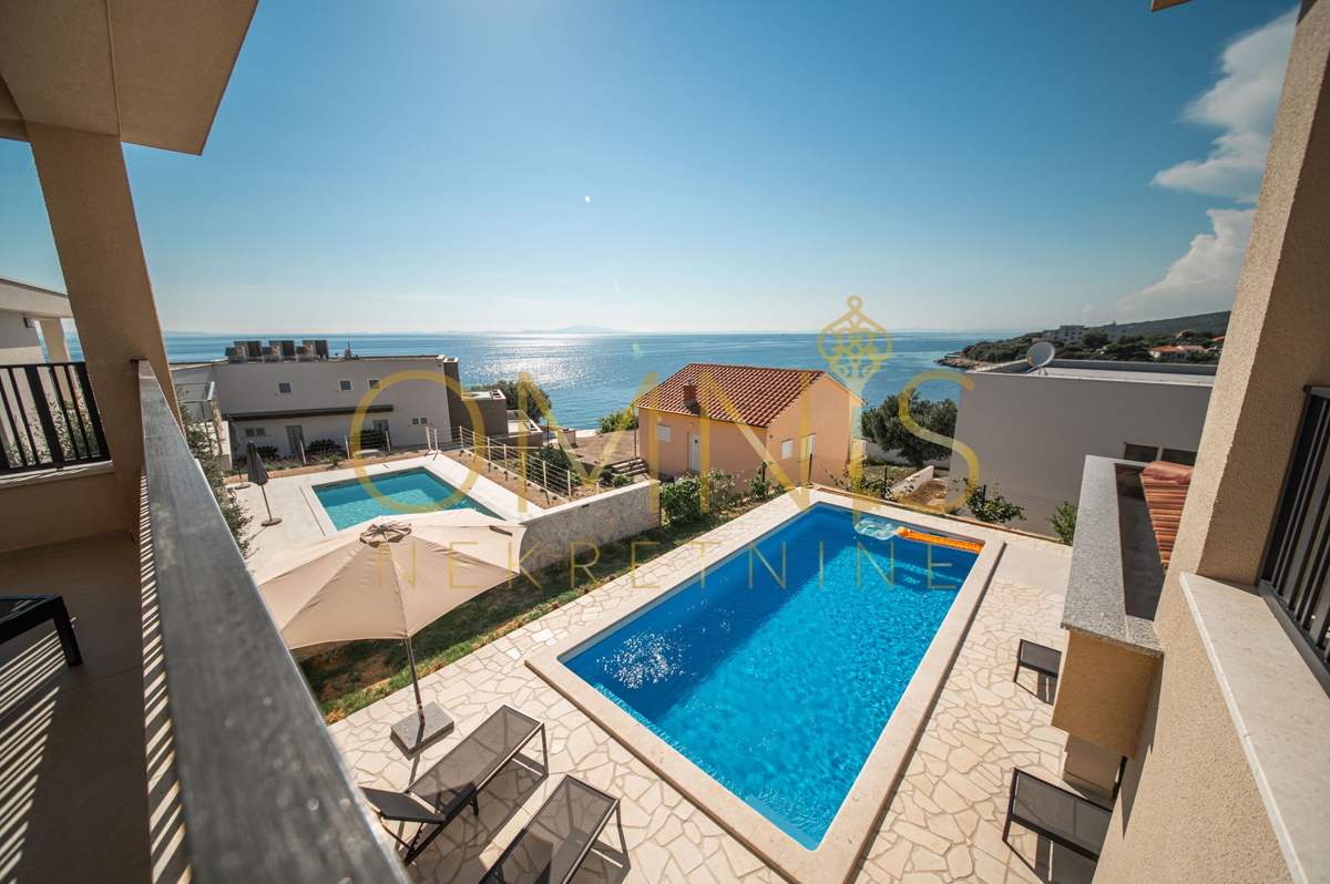 Pag, Jakišnica, Villa per le vacanze, 180m2, 80m dal mare, vendita!