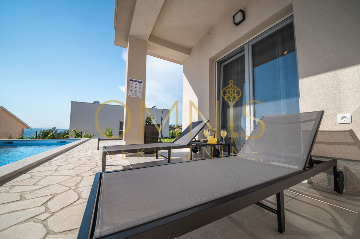 Pag, Jakišnica, Villa per le vacanze, 180m2, 80m dal mare, vendita!