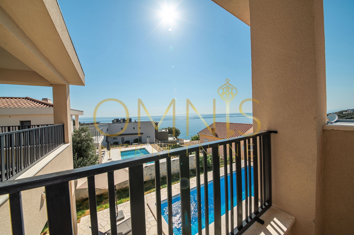 Pag, Jakišnica, Villa per le vacanze, 180m2, 80m dal mare, vendita!