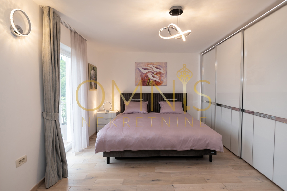 Matulji - Casa con piscina, vendita!