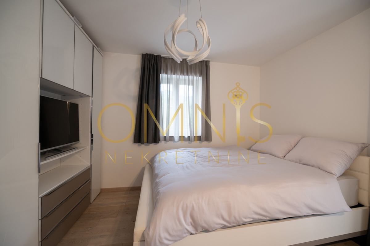 Matulji - Casa con piscina, vendita!