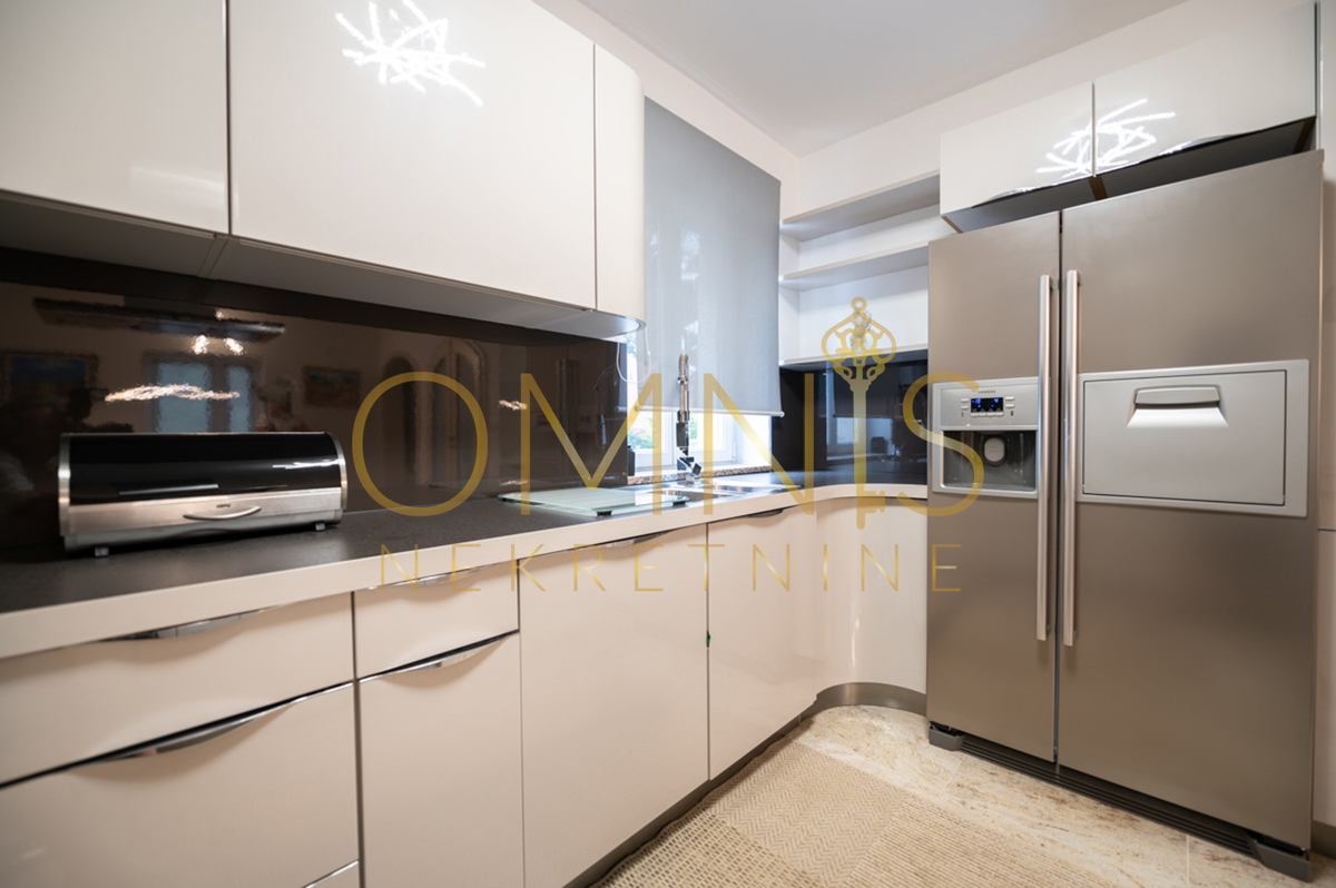 Matulji - Casa con piscina, vendita!