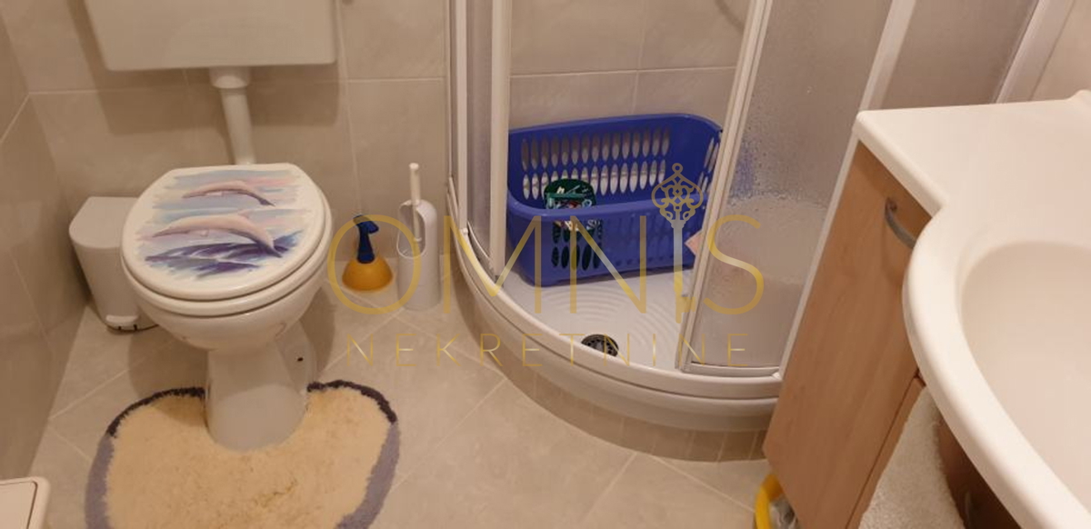 Krk, Malinska, appartamento 56m2, 2 locali, vendita!