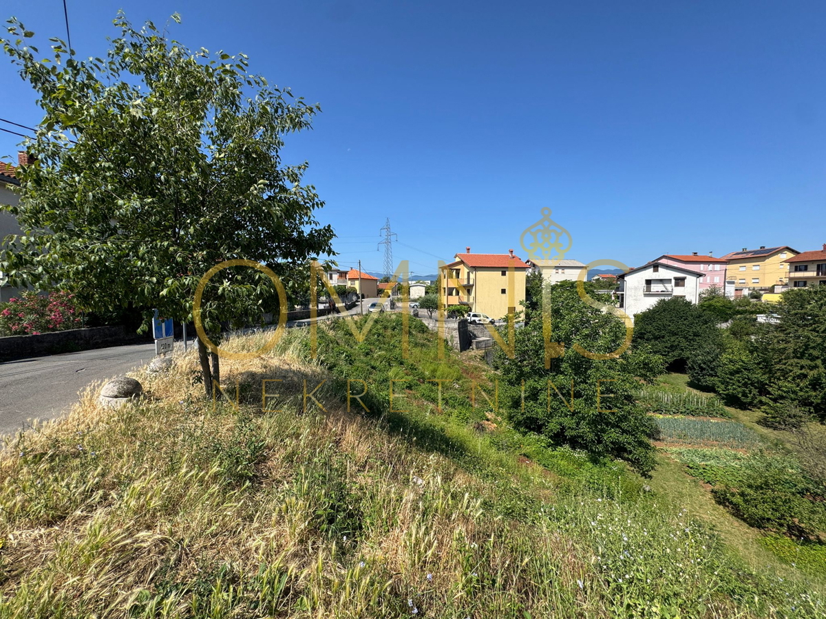 Terreno edificabile 1077 m² – Marinići, ottima posizione