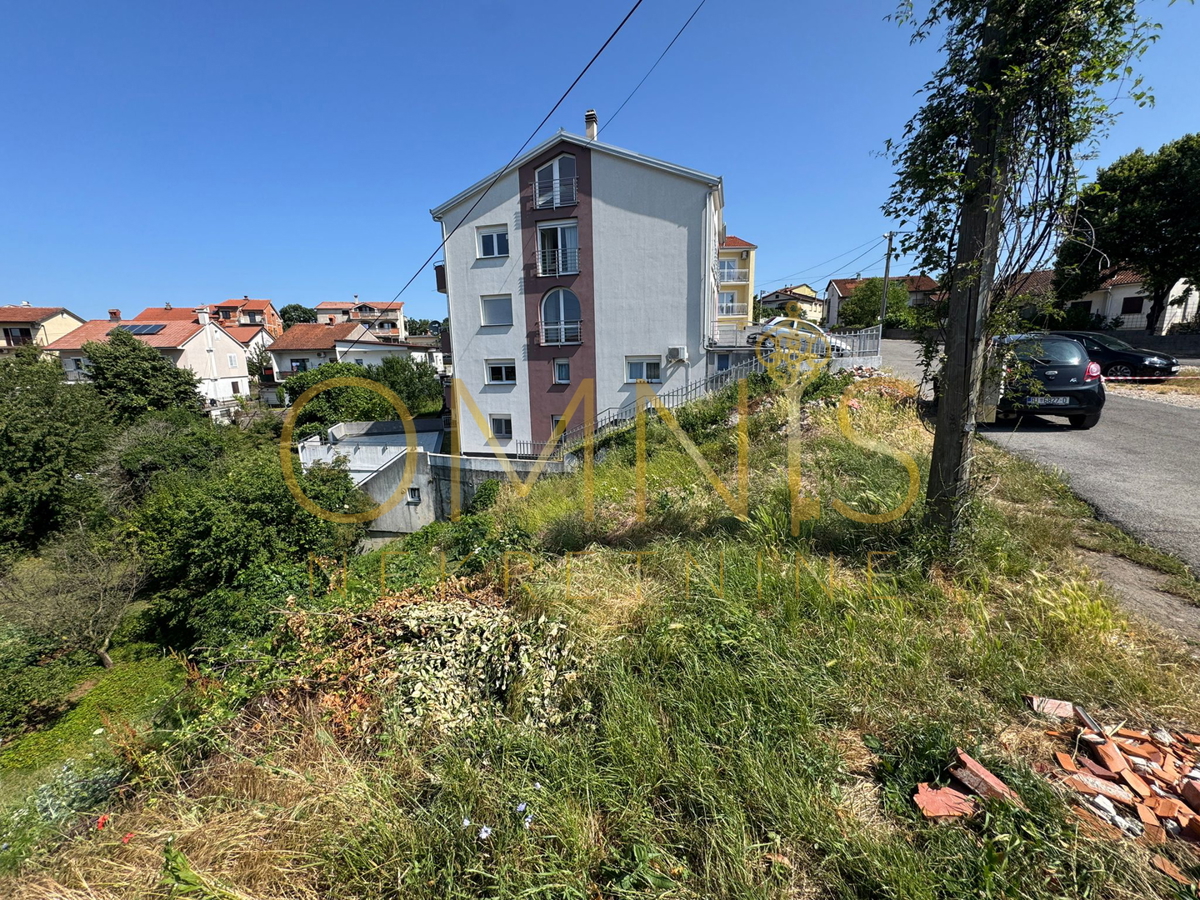 Terreno edificabile 1077 m² – Marinići, ottima posizione