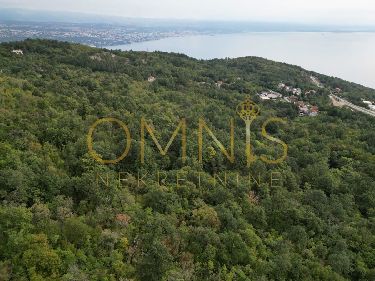 Veprinac – terreno edificabile con vista mare