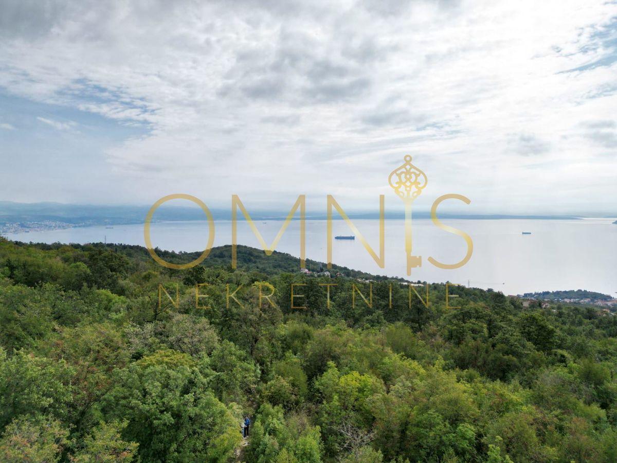 Veprinac – terreno edificabile con vista mare