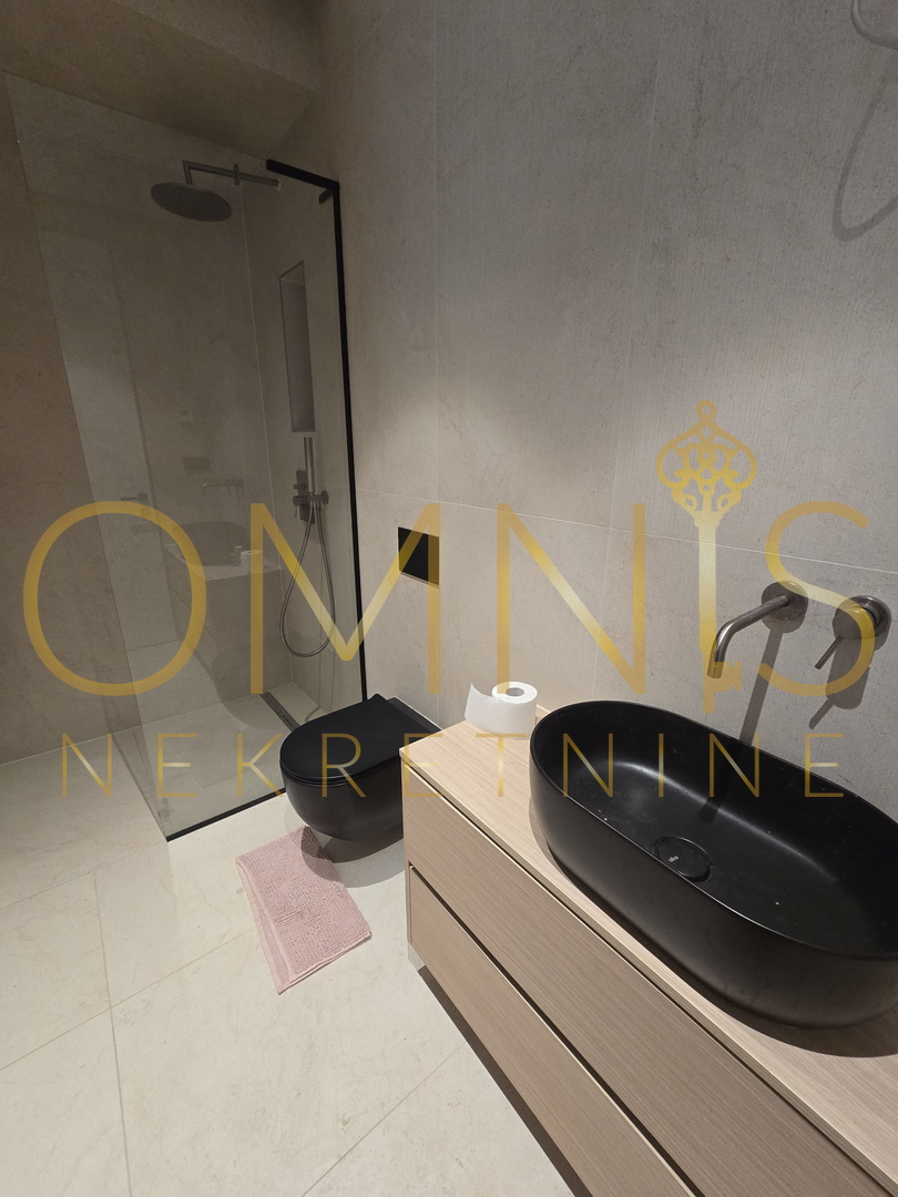 Krk, villa con piscina 3S+DB, 170m2, vendita!