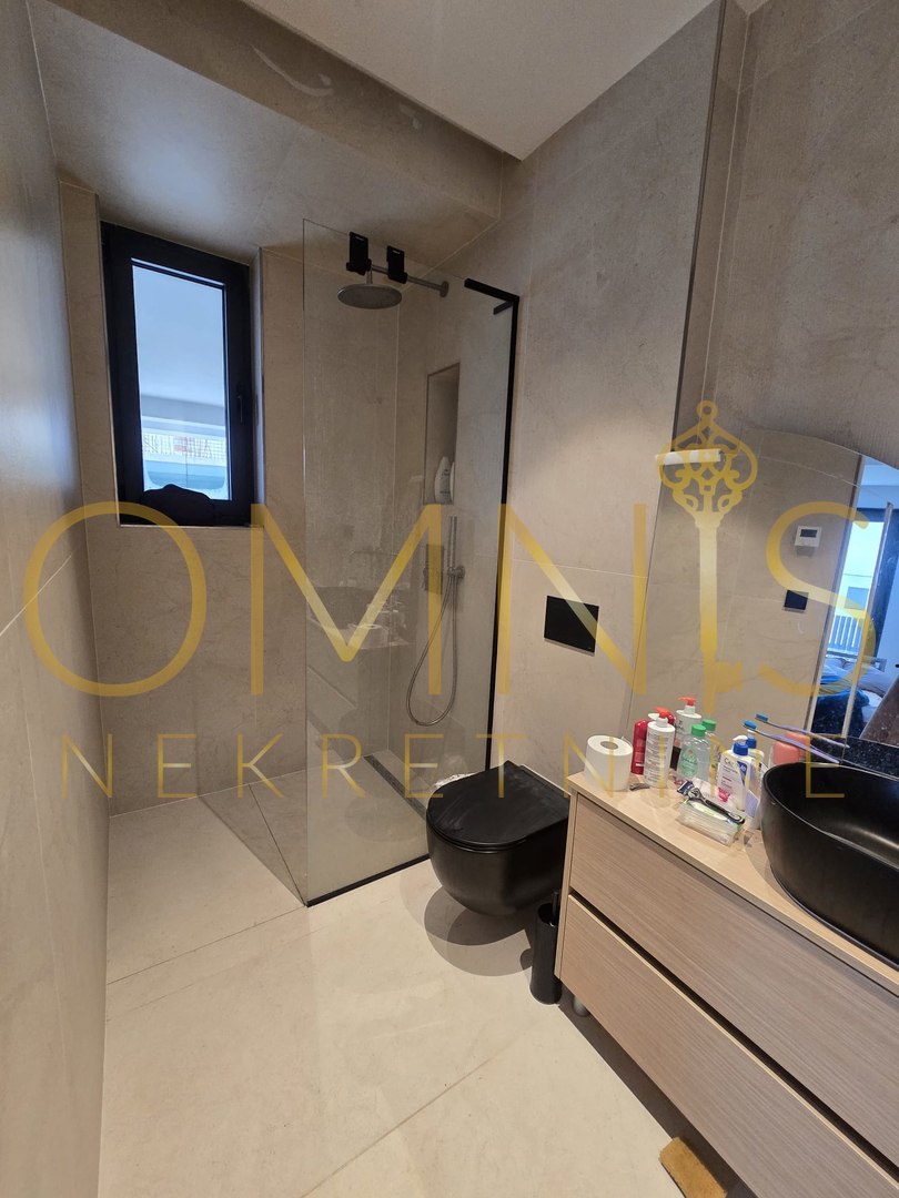 Krk, villa con piscina 3S+DB, 170m2, vendita!