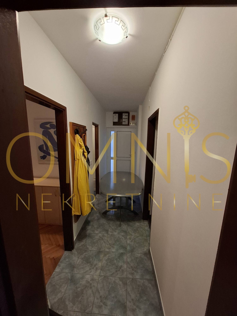 Piano della casa, Crikvenica, 85 m², appartamento con 4 stanze e cortile