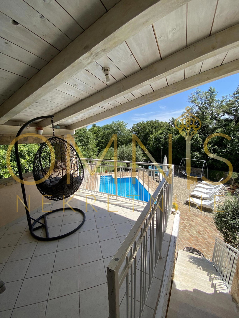 Casa in pietra autoctona sull&apos;isola di Krk - Vendita