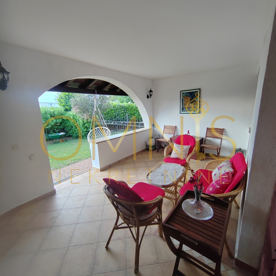 Krk, Malinska, 74m2, vendita!