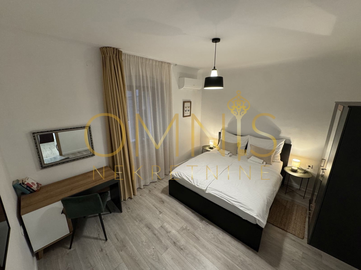 Vendita: Due appartamenti completamente ristrutturati nel centro di Fiume, Corso – 82 m²