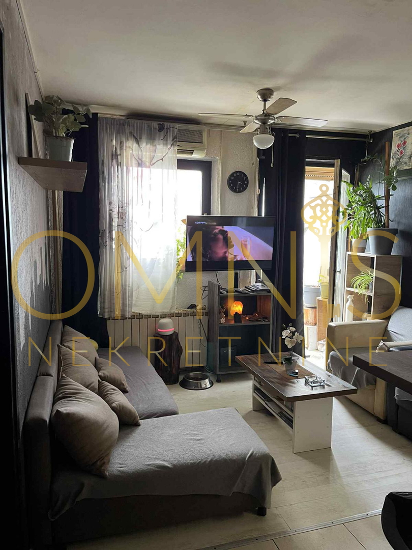 RIJEKA – APPARTAMENTO TRILOCALE + CANTINA, 65m² – VISTA MARE