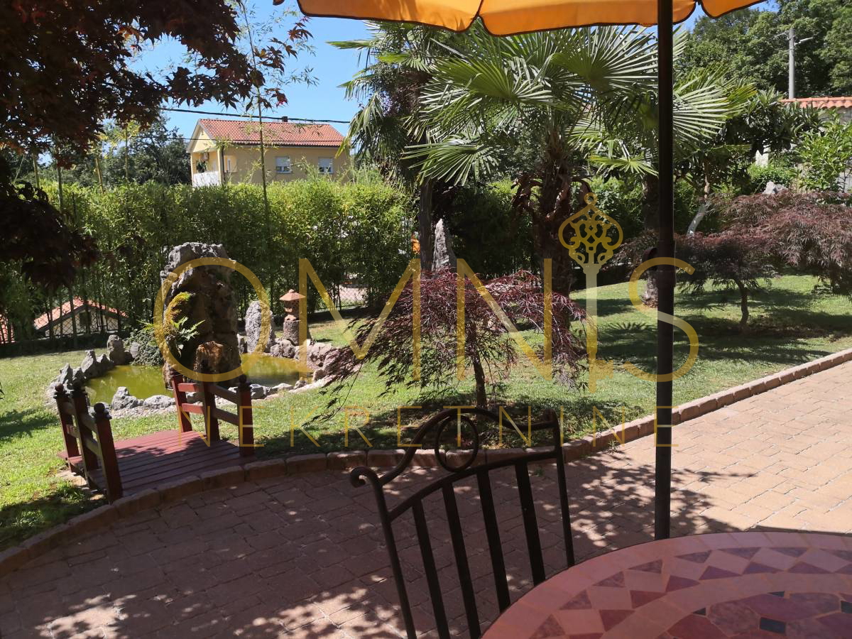 Casa indipendente a Kastav – ristrutturata, spaziosa e ideale per la vita familiare o per il turismo