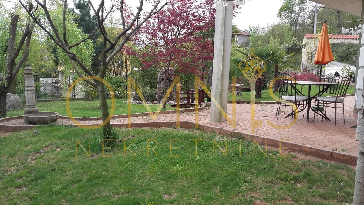 Casa indipendente a Kastav – ristrutturata, spaziosa e ideale per la vita familiare o per il turismo