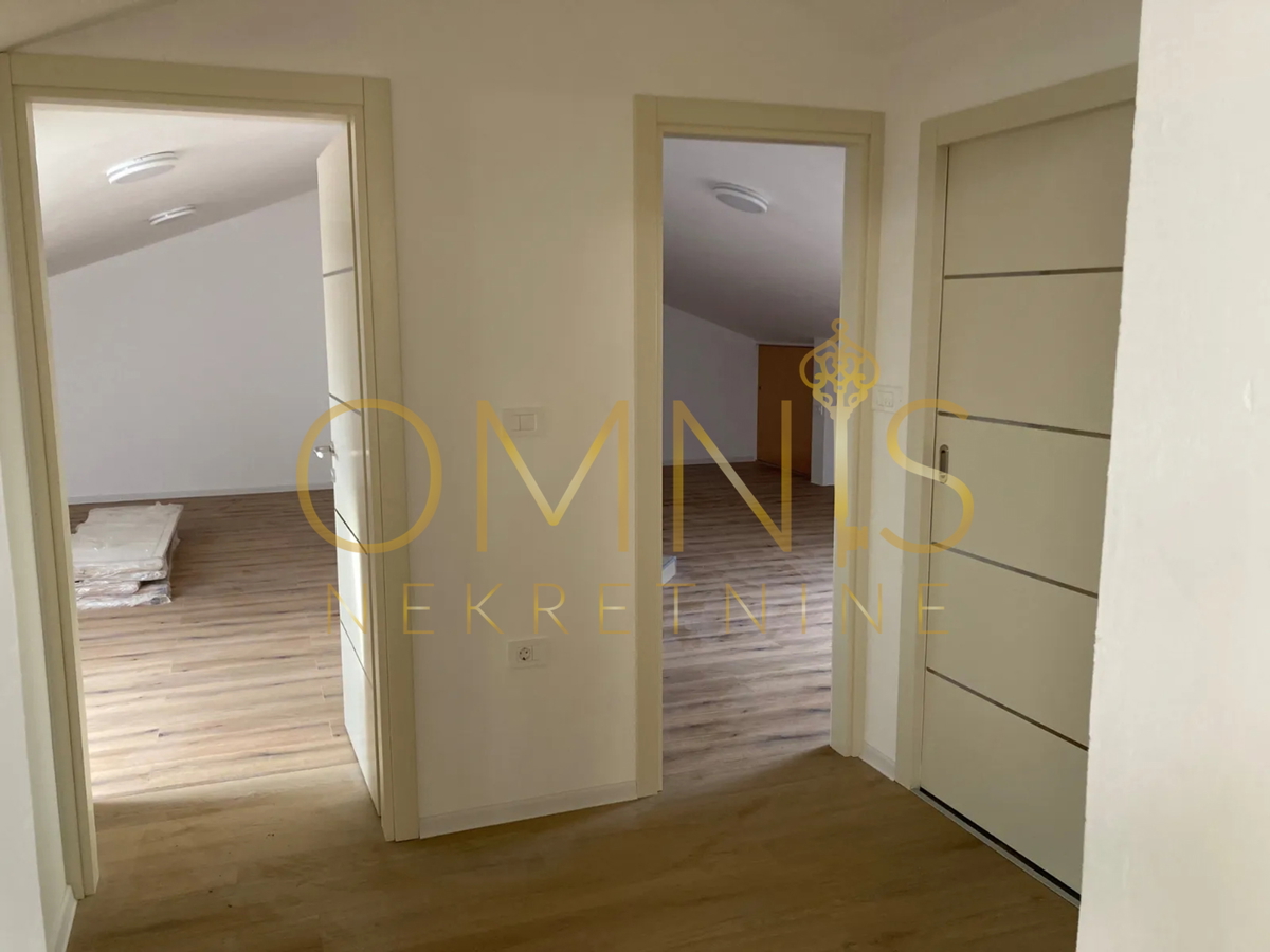 Rovinj, mansarda, 2S+DB, 116m2, vendita!