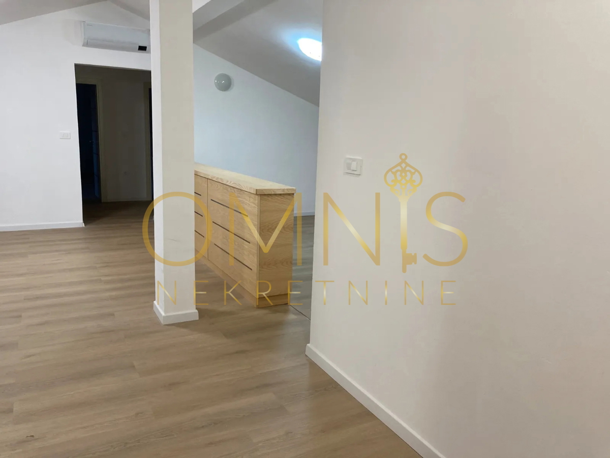 Rovinj, mansarda, 2S+DB, 116m2, vendita!