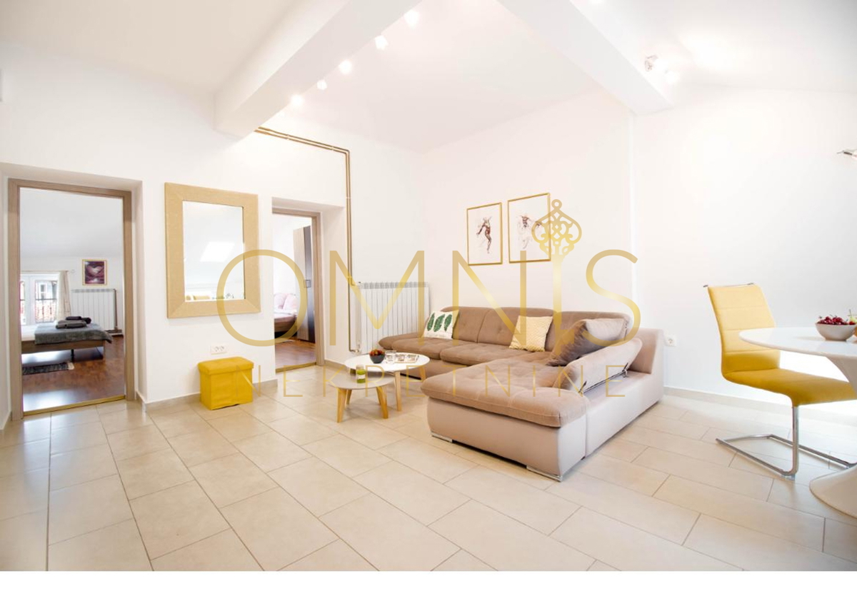 In vendita appartamento nel centro di Rijeka, 74m2