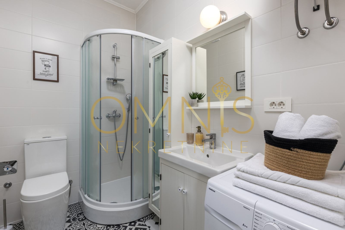 Vendesi appartamento completamente ristrutturato con parcheggio – Fiume, Potok