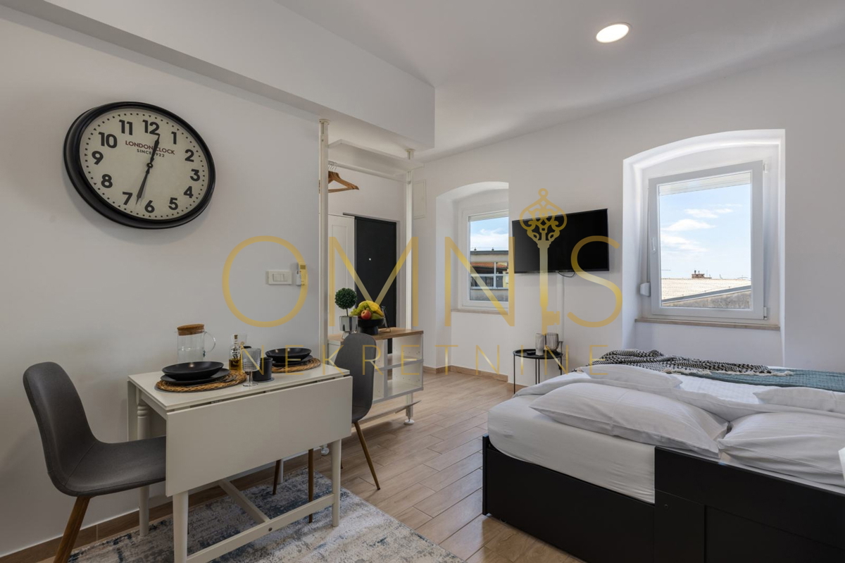 Vendesi appartamento completamente ristrutturato con parcheggio – Fiume, Potok