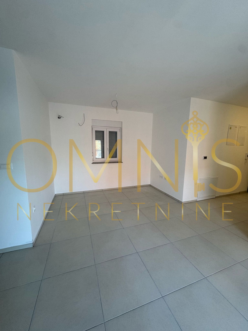 Vendita - Nuova costruzione, 97 m² + 76 m² di giardino, due bagni - Occasione!