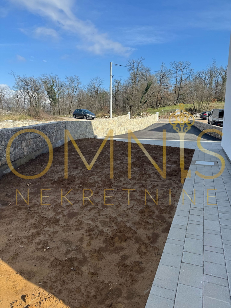 Vendita - Nuova costruzione, 97 m² + 76 m² di giardino, due bagni - Occasione!