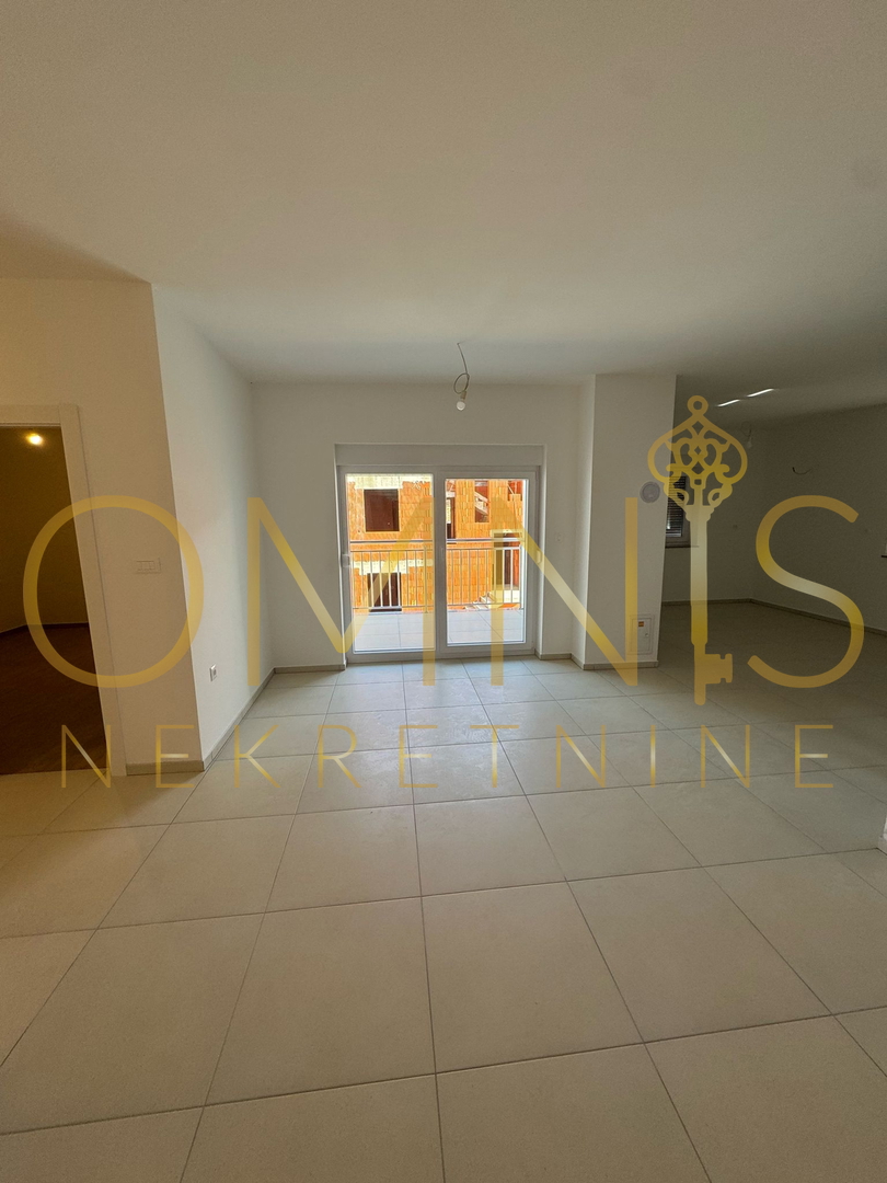 Vendita - Nuova costruzione, 97 m² + 76 m² di giardino, due bagni - Occasione!