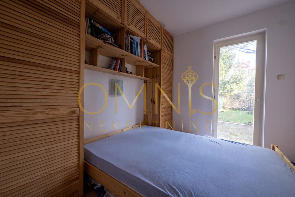 In vendita un appartamento modernamente arredato - Jadranovo