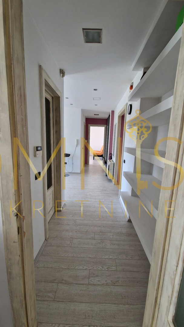 Rijeka, Centro - appartamento signorile 2 camere più soggiorno, due logge, in vendita!