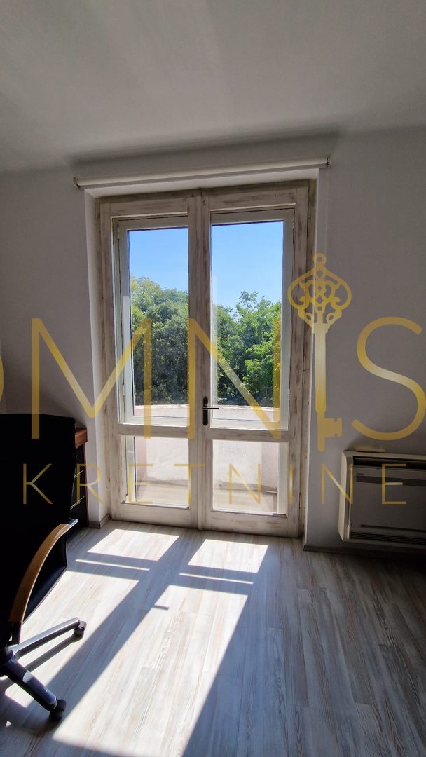 Rijeka, Centro - appartamento signorile 2 camere più soggiorno, due logge, in vendita!
