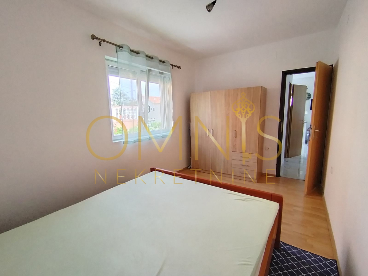 KRK, BAŠKA - 2 APPARTAMENTI A 400 METRI DAL MARE