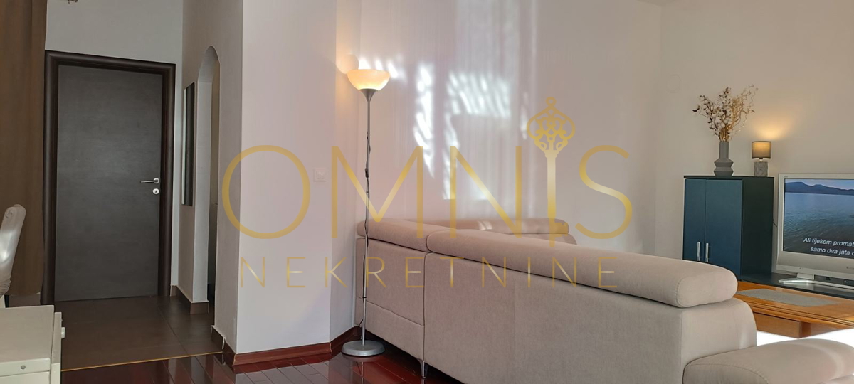 Appartamento a Rijeka, Srdoči, 57 m² – parcheggio, terrazza, costruzione recente