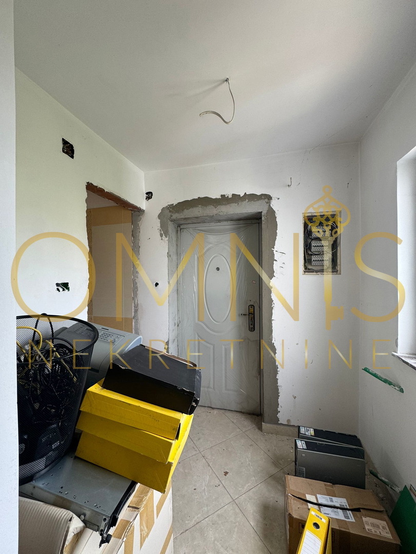 Appartamento su due livelli – 102 m², grezzo, ottimo potenziale