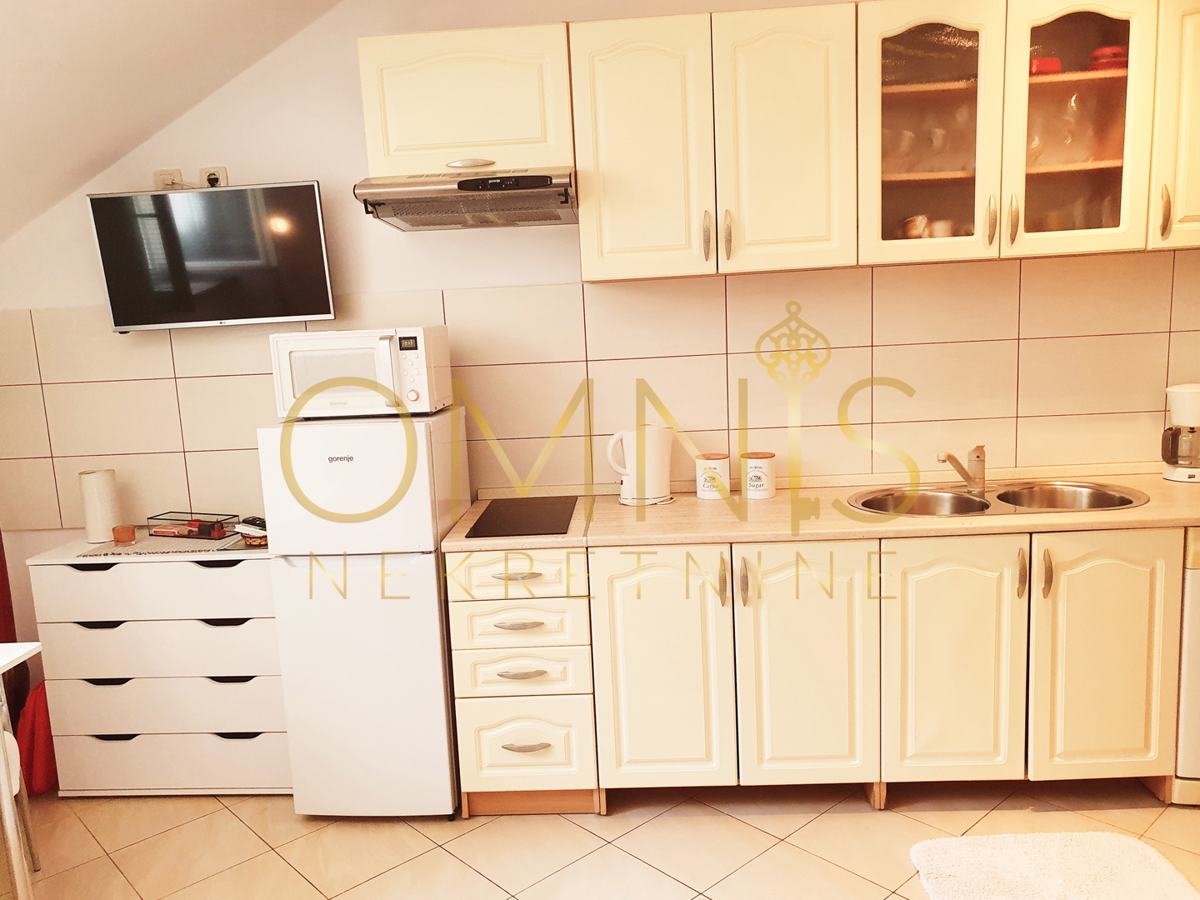 Opatija – appartamento di 22,5 m² con terrazza e ingresso indipendente