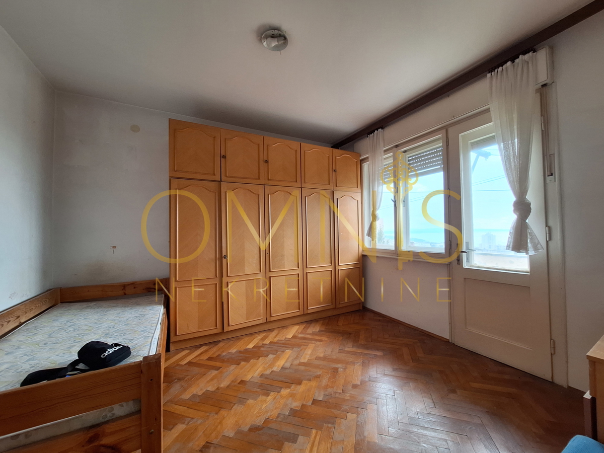 Trsat, piano con giardino e vista!