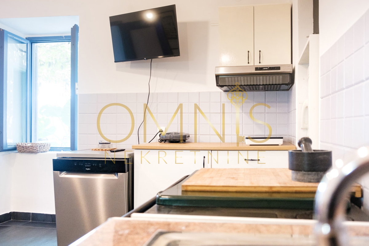 Casa tradizionale costiera a Drivenik – Crikvenica