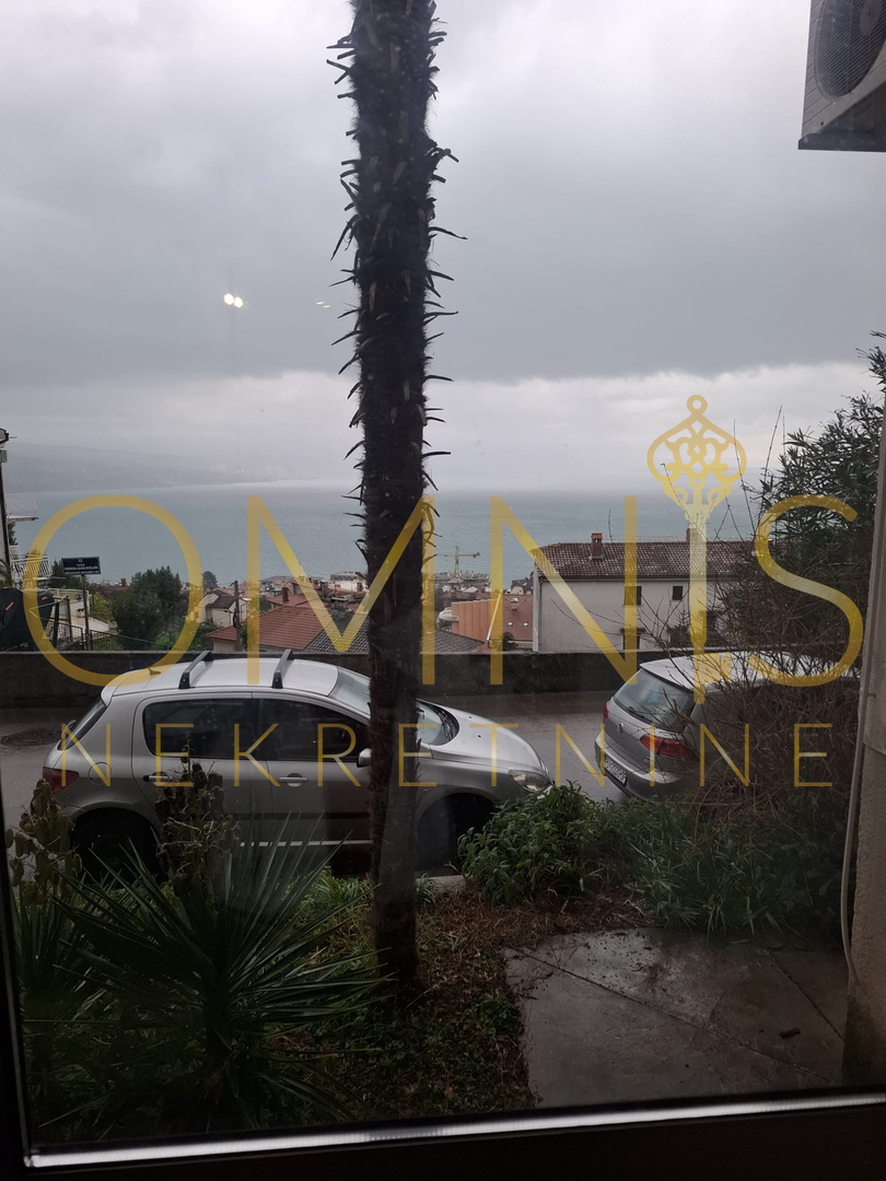 Opatija, appartamento 55m, 2 locali, in vendita!